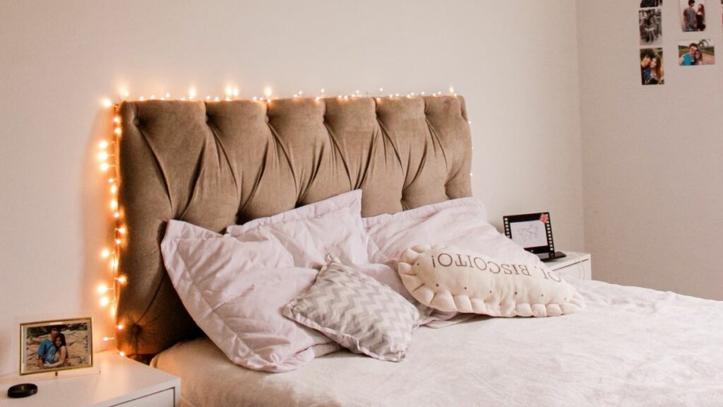 10 ошибок организации спальни, которые портят эстетику вашей комнаты